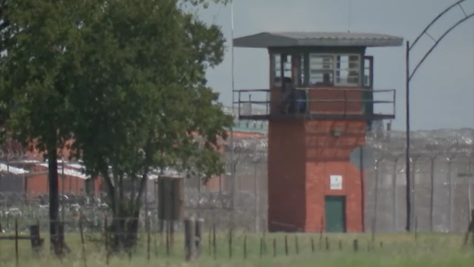 Federal trial over insufficient air conditioning in Texas prisons set to start Monday in Austin