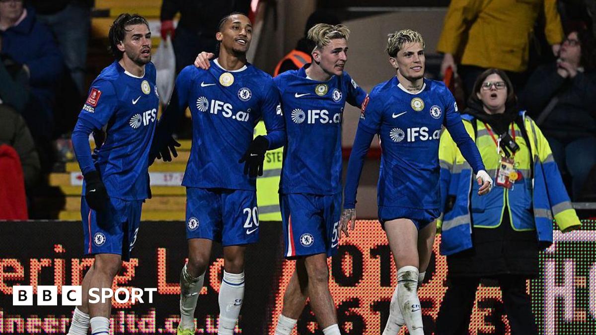 Marc Guiu, Joao Pedro, Jesse Derry and Alejandro Garnacho celebrate an extra-time goal.