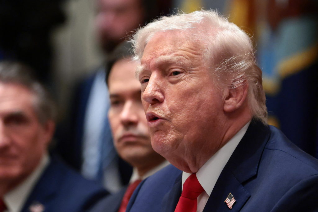 WATCH LIVE: Trump holds Cabinet meeting amid Iran war, partial shutdown