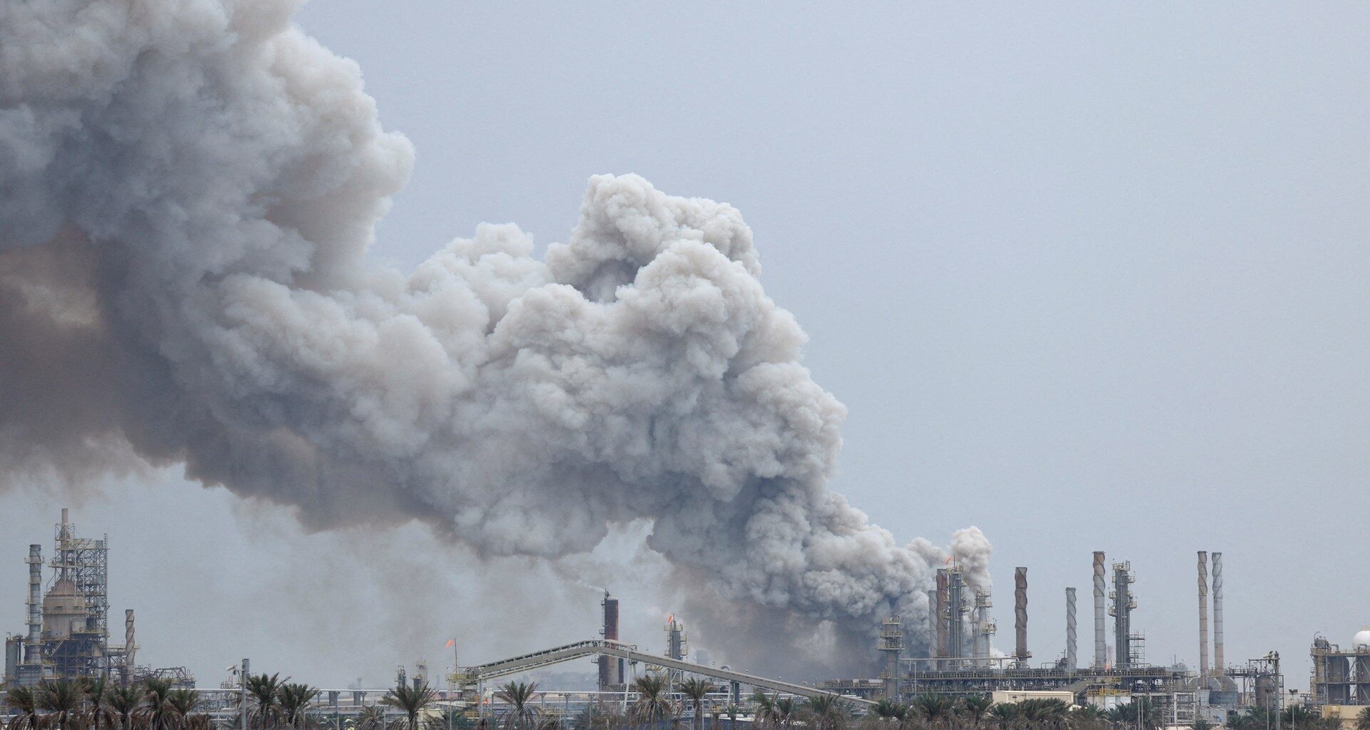 ‘Reprehensible’: New wave of Iranian missiles, drones target Gulf nations | US-Israel war on Iran News