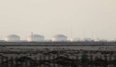 War enters new phase as Israel attack on Iran gasfield sparks Gulf response | US-Israel war on Iran News