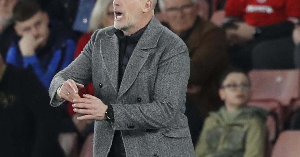 Norwich City: Philippe Clement on Championship run-in target