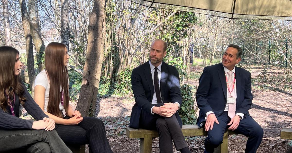 Prince William visits students at Bourne Academy school