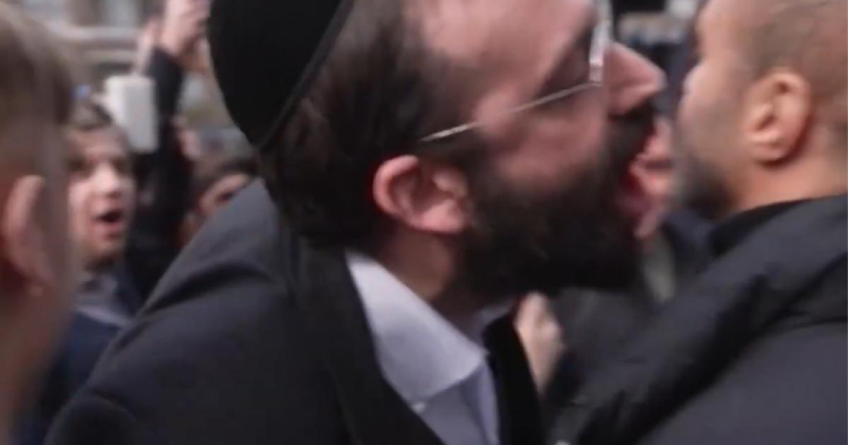 Al Jazeera journalist 'intimidated' at Golders Green ambulance attack site