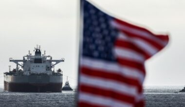 U.S. oil tops $100 as Iran war shows no sign of ending soon