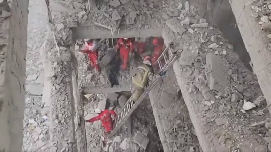 Click to play video: 'U.S. launches ‘most intense day’ of strikes on Iran'