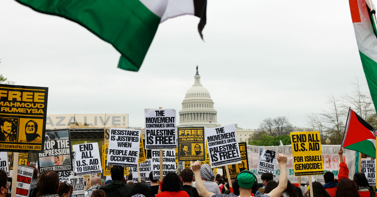 Israel's standing plummets among Democrats, fueling primaries on the left