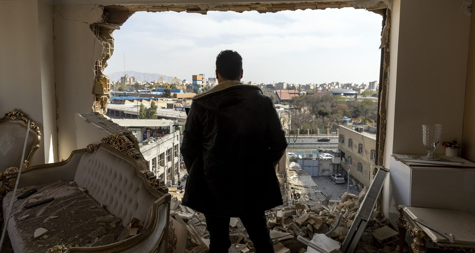 How does the Iran war end? Lawmakers say the answer isn’t so easy.