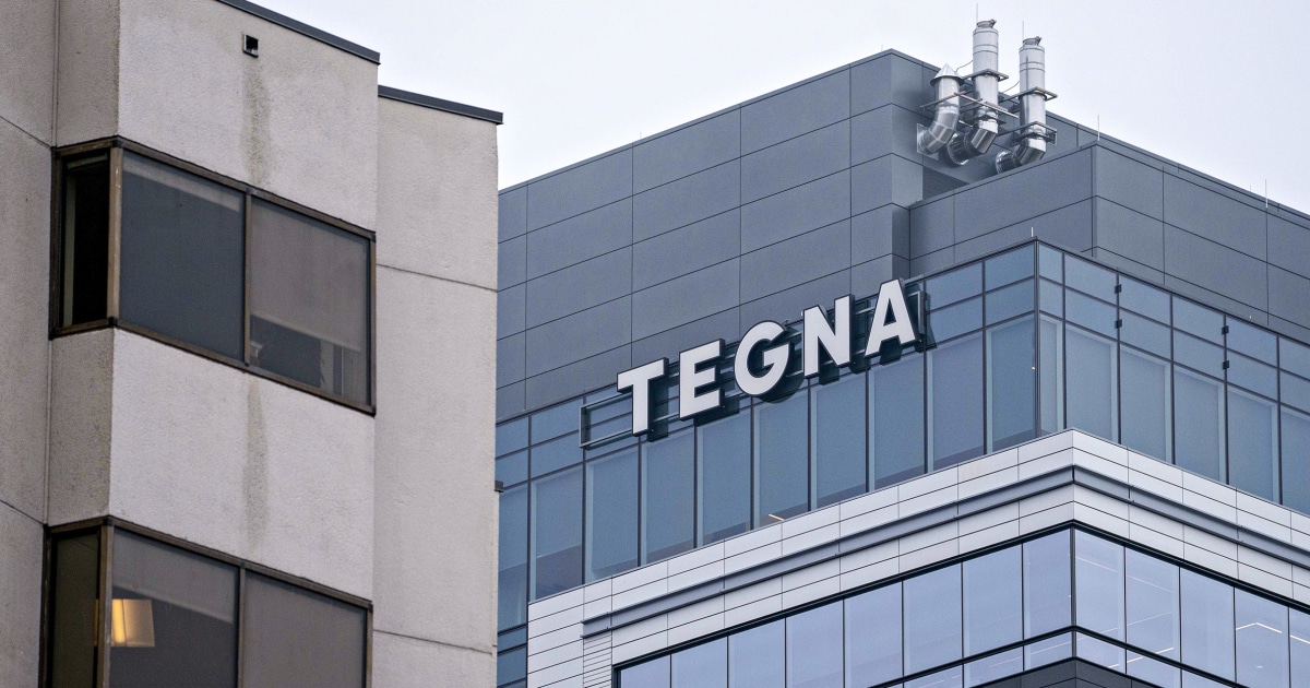 Judge pauses blockbuster merger between TV station owners Nexstar and Tegna