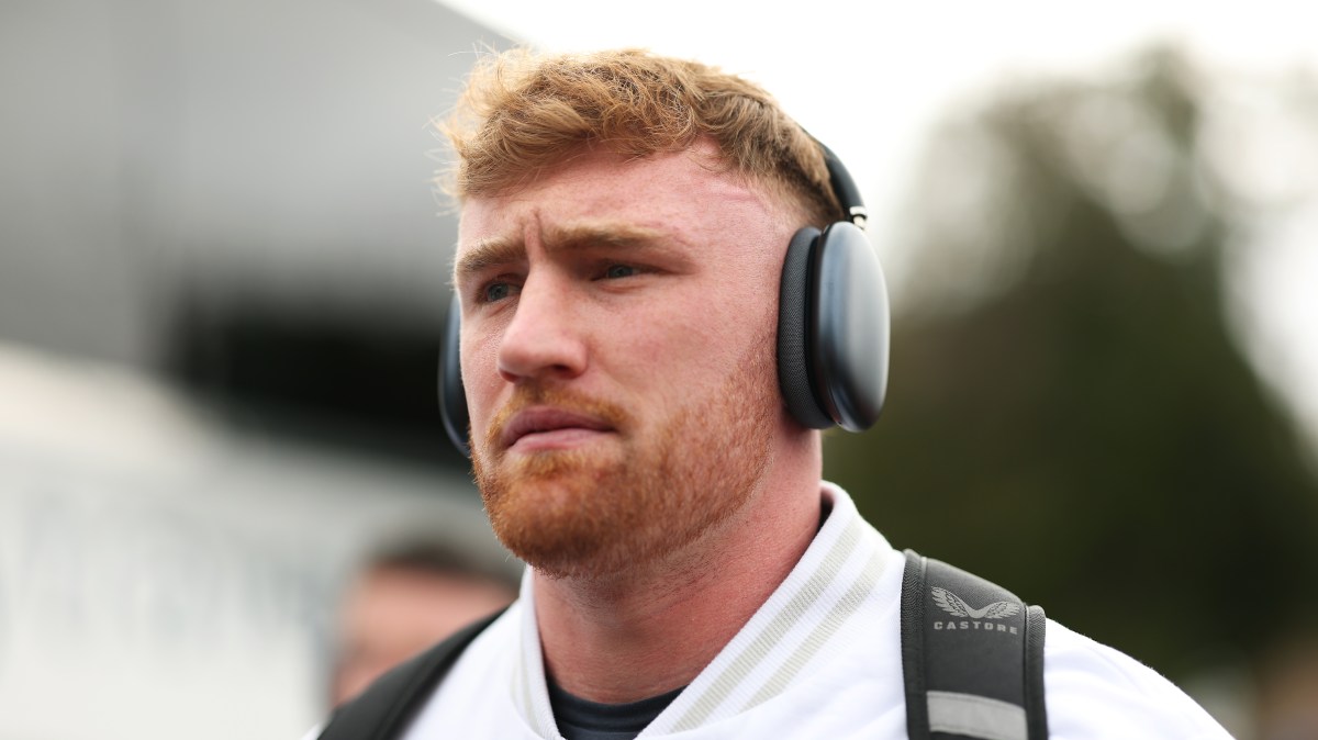 Ollie Chessum to start at No6 for England against France