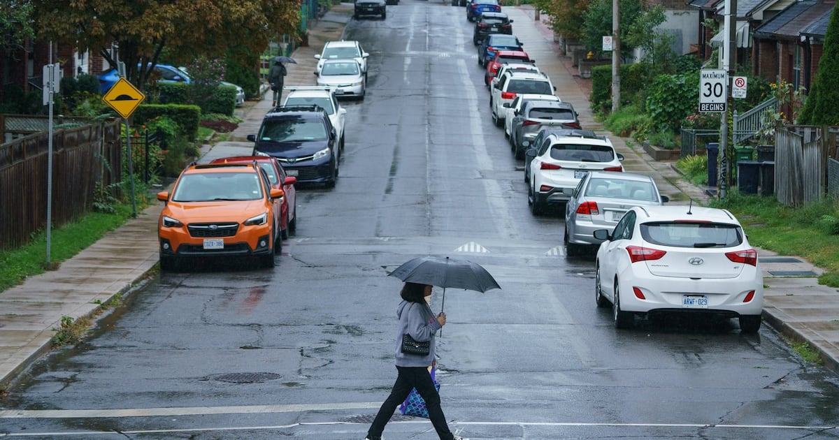 Rain triggers warning in Toronto