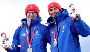 Neil Simpson and Rob Poth on the Paralympic podium