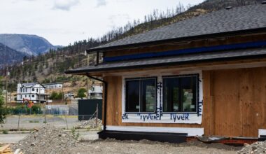 B.C. was unprepared to help Lytton rebuild after wildfire, A-G report says