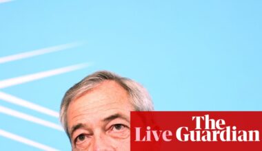 Nigel Farage to discuss Chagos Islands deal at Mar-a-Lago dinner with Donald Trump tonight - UK politics live | Politics