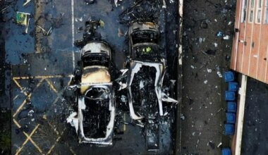 Don't Dare Rationalize Burning Jewish Ambulances in London With 'But Israel' - Haaretz