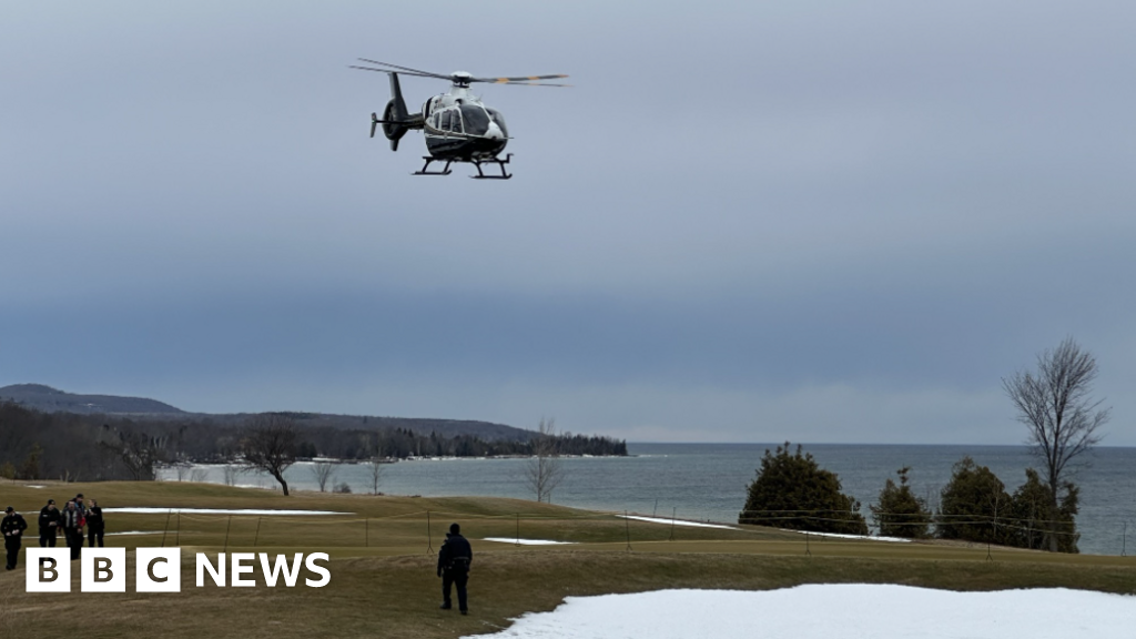 Canadian officials rescue 23 people who floated away on ice sheet - BBC