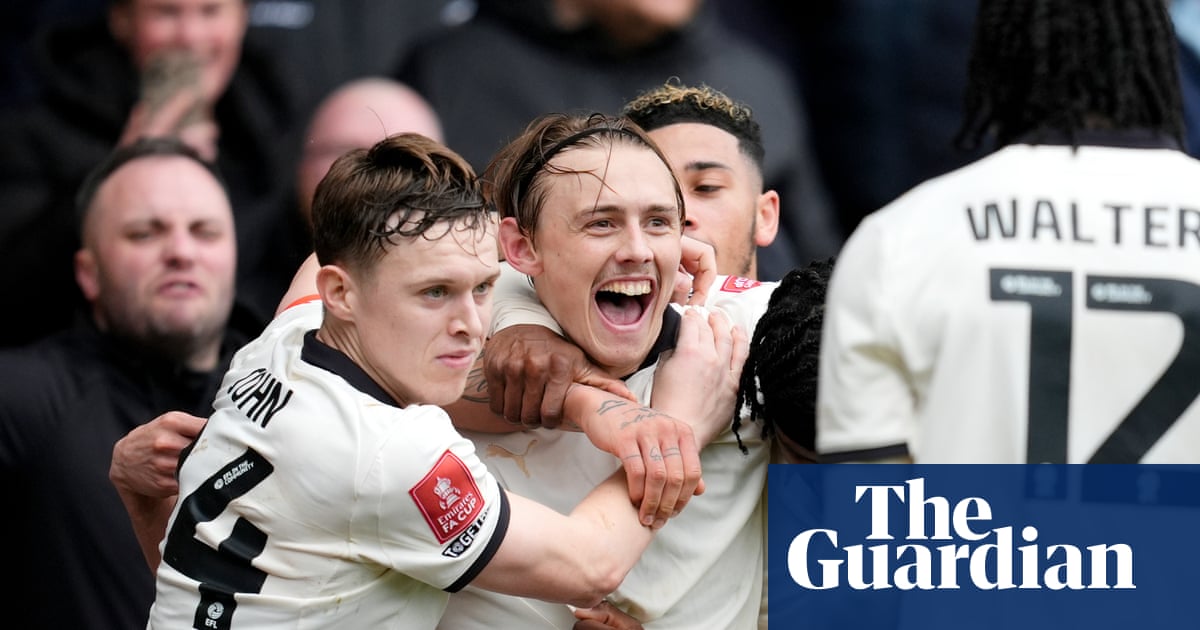 Port Vale stun Sunderland to reach first FA Cup quarter-final in 72 years | FA Cup