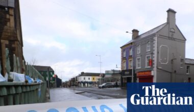 Gunmen force delivery driver to take suspected bomb to County Armagh police station | Northern Ireland