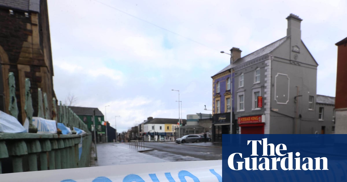 Gunmen force delivery driver to take suspected bomb to County Armagh police station | Northern Ireland