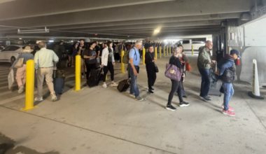 New Orleans passengers see long security lines Sunday; Armstrong Airport blames government shutdown