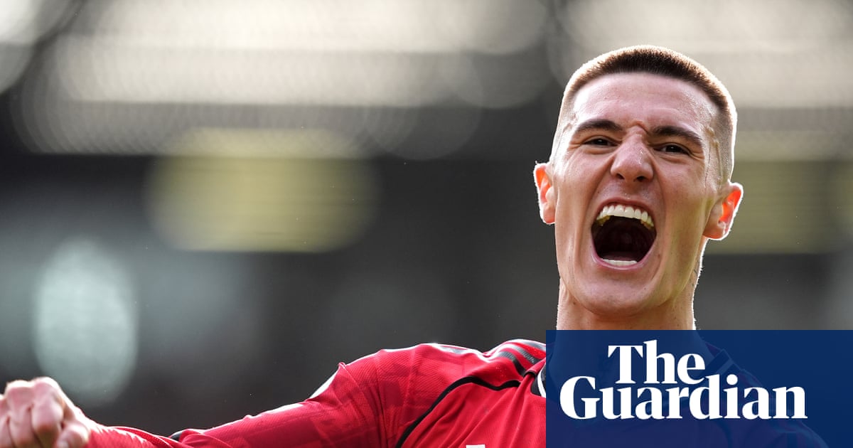 Sesko streak continues as Manchester United fight off 10-man Crystal Palace | Premier League