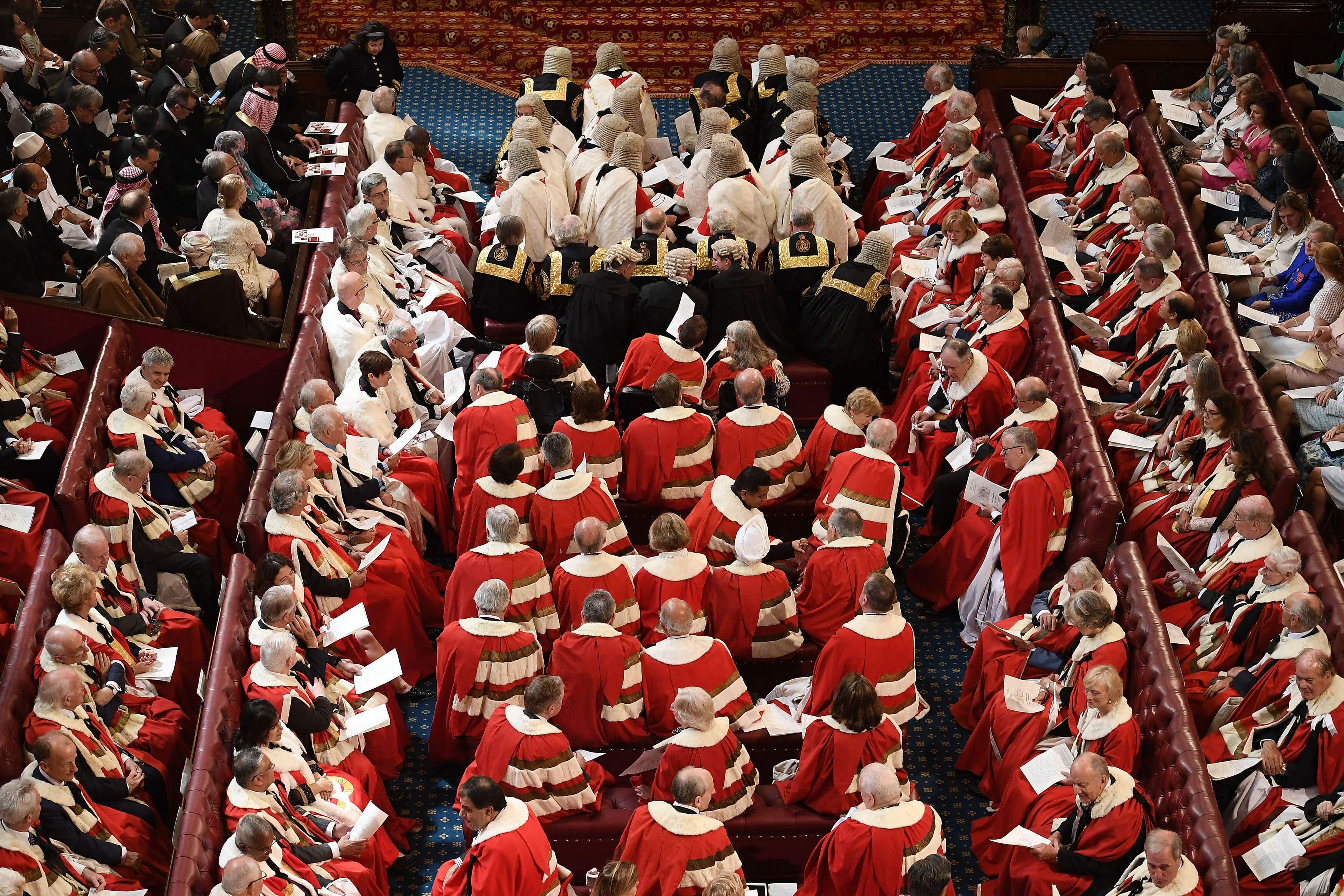 The Lords accepted a final draft of the House of Lords (Hereditary Peers) Bill, marking the end of its passage through parliament and clearing the way for it to be added to the statute book