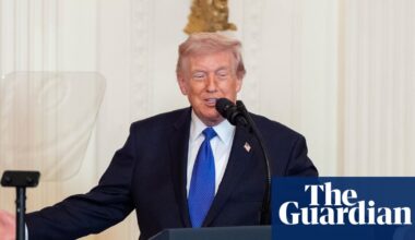 Trump will attend White House Correspondents’ Dinner for first time as president | Donald Trump