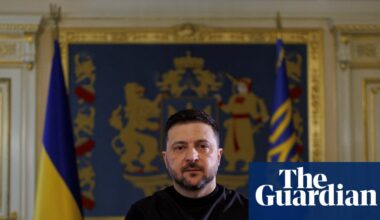 Ukraine war briefing: Zelenskyy says US has linked security guarantees to ceding of Donbas | Russia