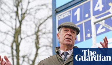 Nigel Farage accused of U-turn as he says UK should keep out of Iran war | Reform UK