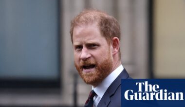 An angry prince and leaky friends: key moments in the Daily Mail hacking trial | Daily Mail