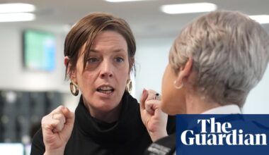 Jess Phillips reveals she is ‘victim of courts backlog’ as jury trial bill passes | Violence against women and girls