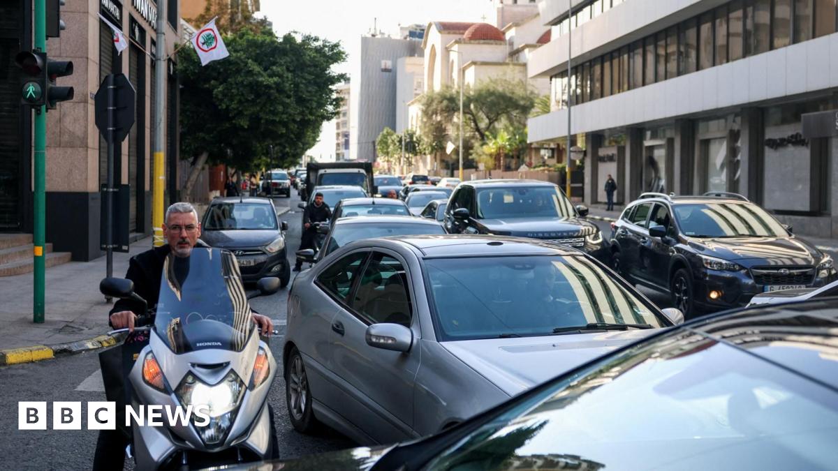 A traffic jam on a street in Beirut, Lebanon, following an evacuation order for the city's southern suburbs (5 March 2026)