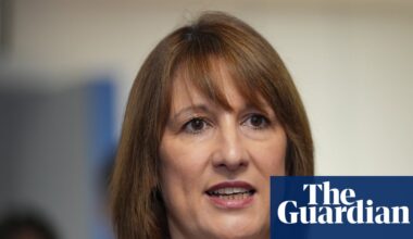 Rachel Reeves’s plans could be hit by Middle East conflict, say economists | Spring forecast 2026