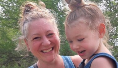 Canadian seven-year-old and mother detained by U.S. immigration in Texas