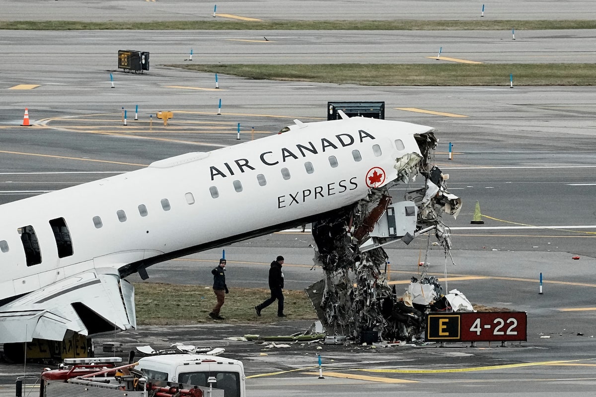 LaGuardia controller staffing may have violated procedures on night of Air Canada crash