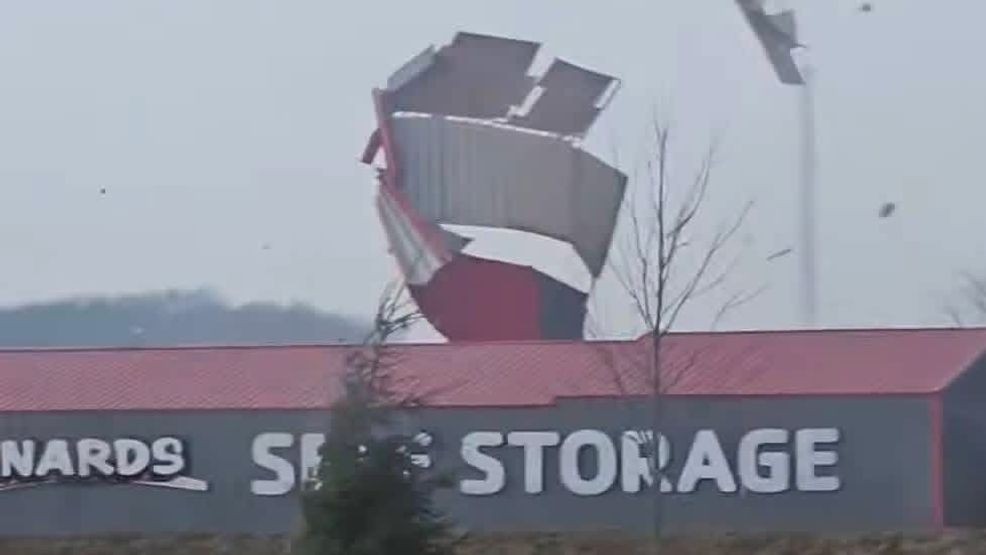 Businesses damaged in Three Rivers. photo by Kristy Waugh