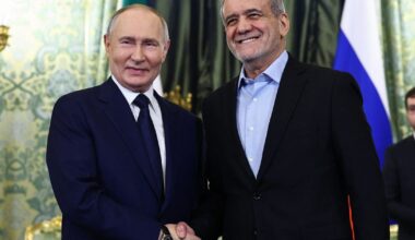 Russia gains from Iran war but risks more if it drags on