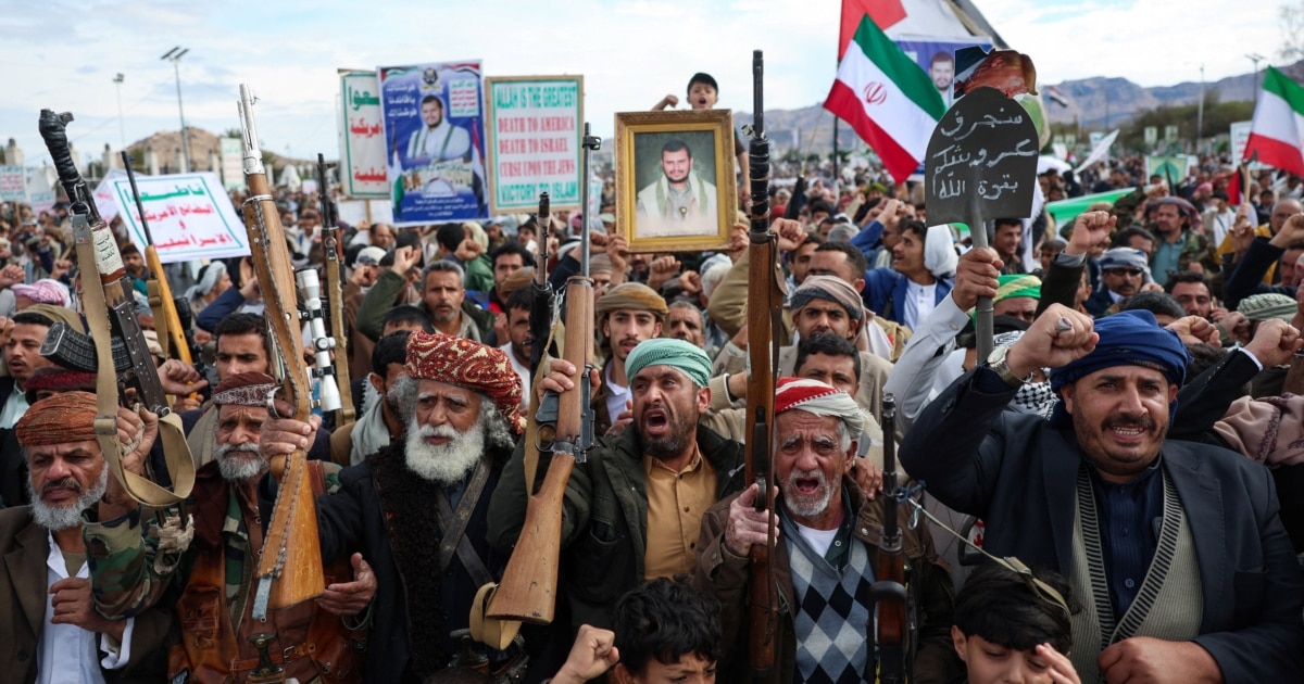 Houthi Entry Into Iran War Raises Specter Of Twin Chokepoint Crisis