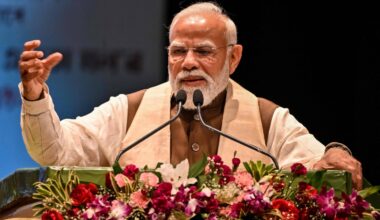 Modi walks fine line between Iran and U.S. as war hits economy