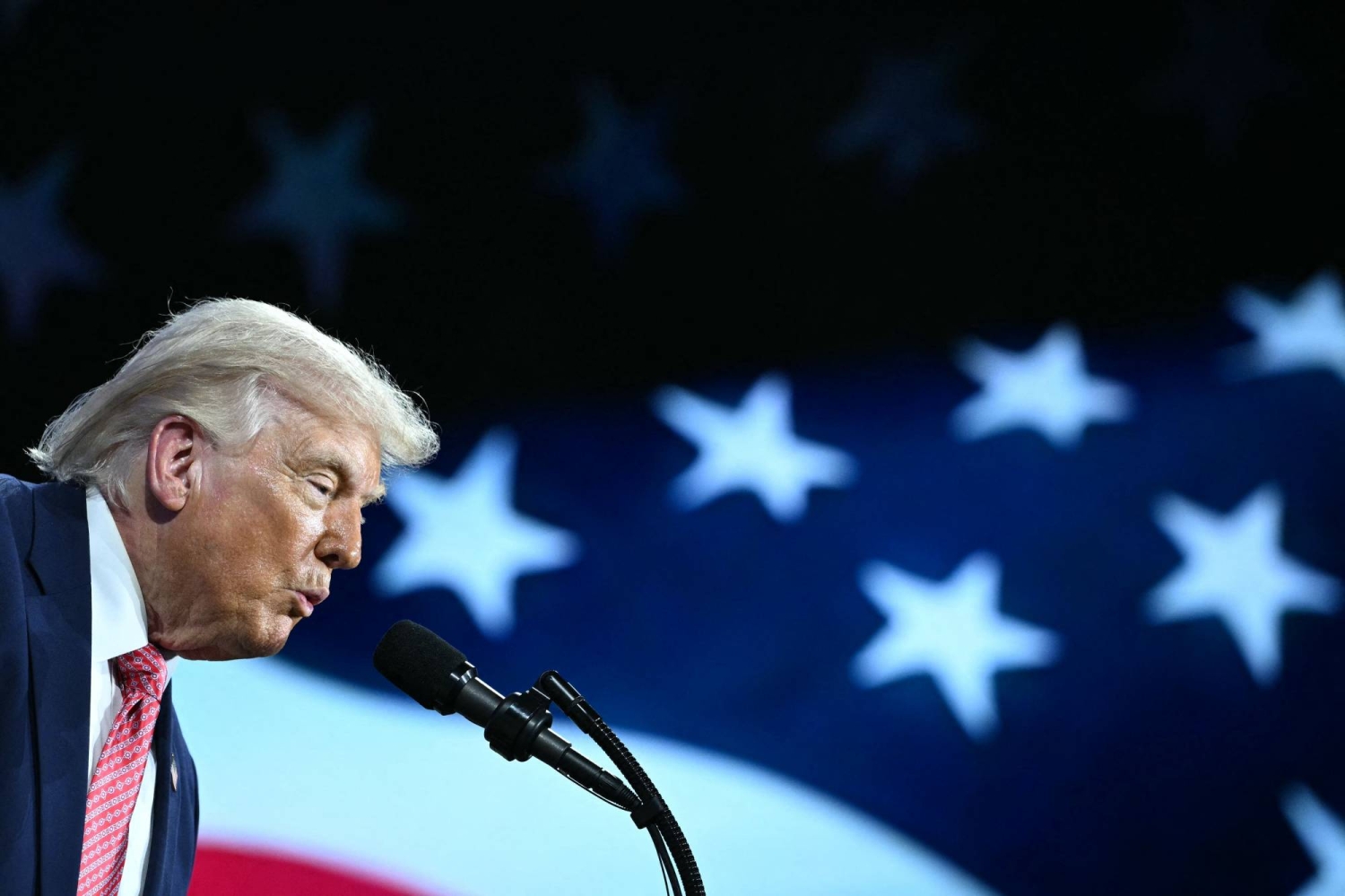 One month into Iran war, only hard choices for Trump