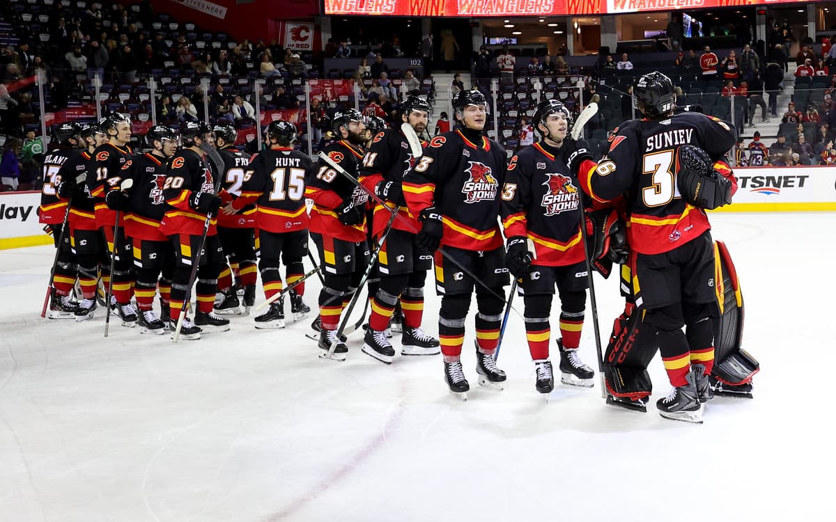 Wranglers put up commanding win against Moose on throwback night