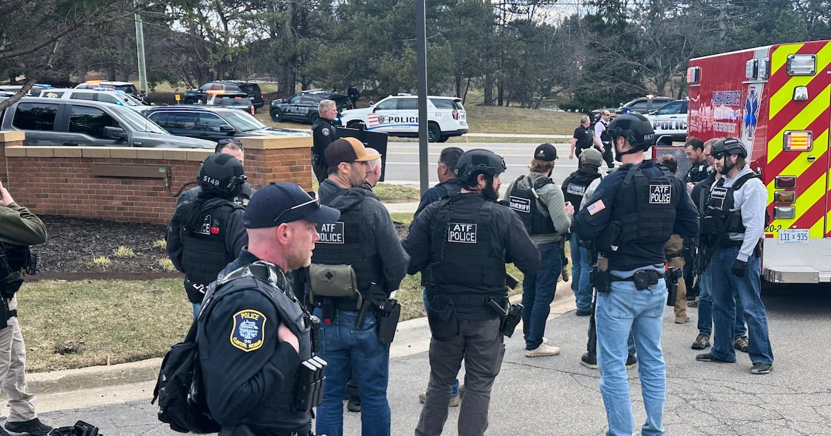 Detroit synagogue shooting: Armed shooter dead