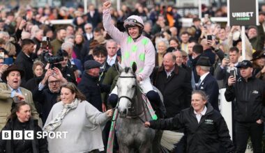 Paul Townend with his hand in the air in the Winners Enclosure with Lossiemouth