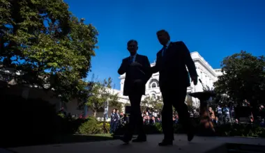 Trump tried to push Powell out, but now he may be stuck with him - The Washington Post