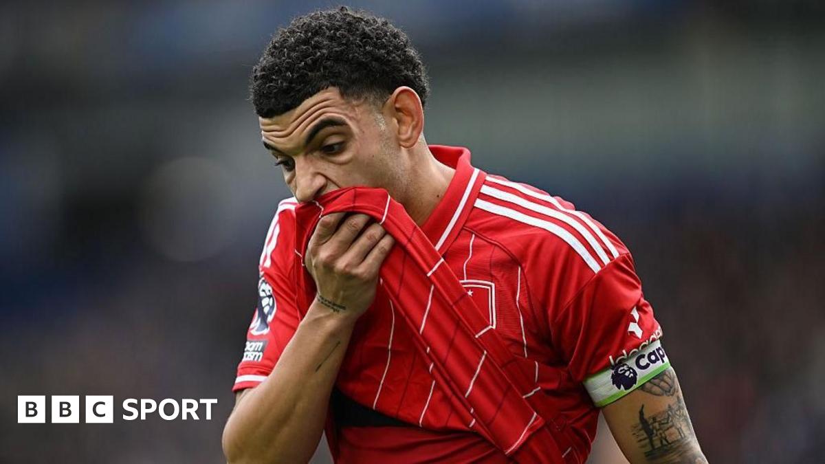 Premier League table - bottom six with image of Nottingham Forest boss Vitor Pereira