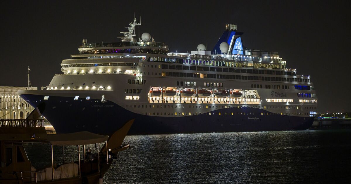 Brits stranded on Dubai cruise ships told 'seek immediate shelter' | UK | News