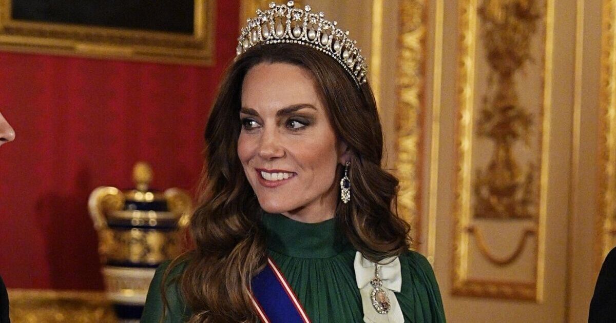 Princess Kate wows in stunning ball gown at state banquet | Royal | News