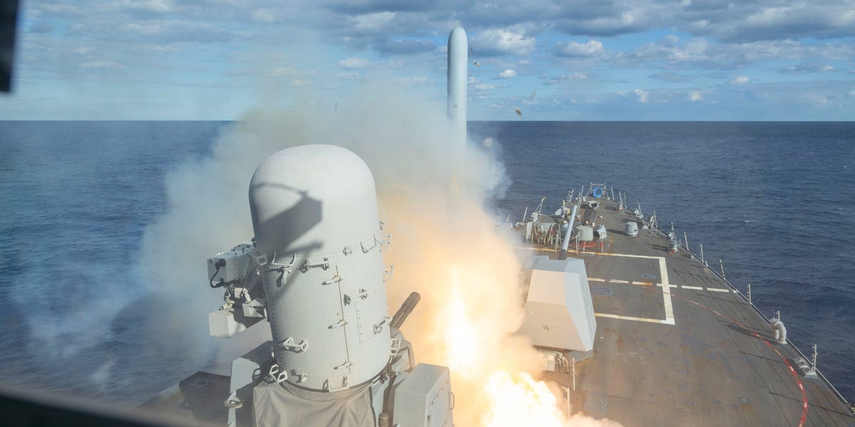 Top US General Gives Rundown of Opening Days of Iran Attack