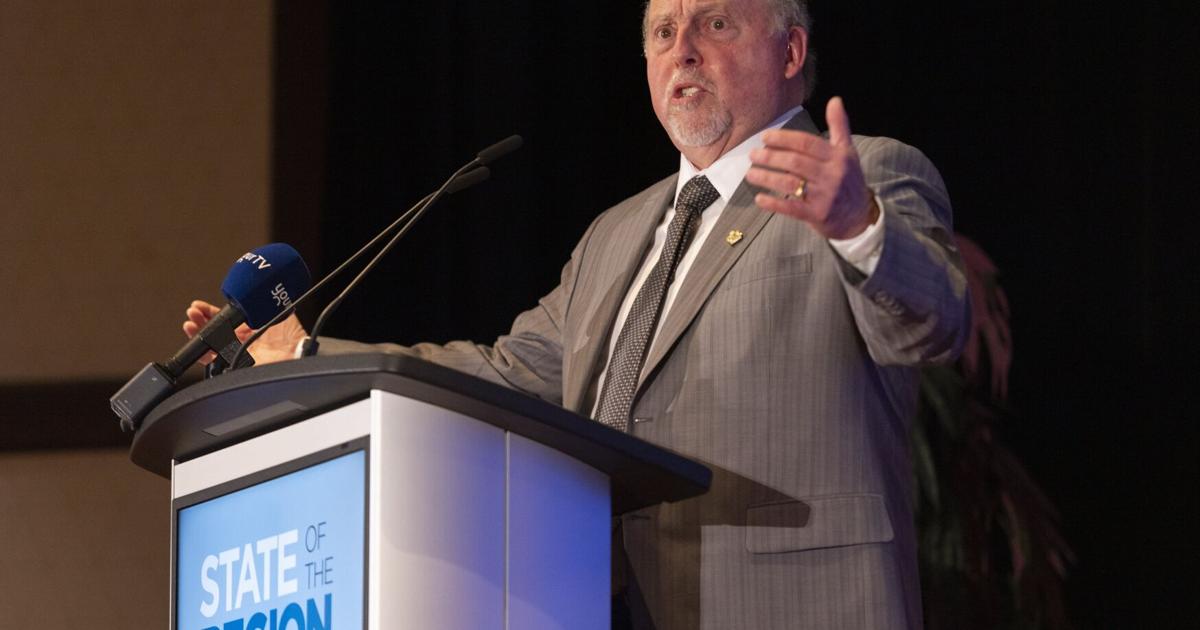 Niagara Region chair resigns over Hitler book controversy - St. Catharines Standard