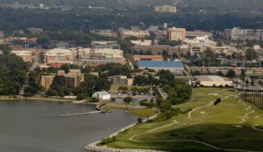 ROTC students at Old Dominion University subdued and killed shooter who left 1 dead, 2 hurt - Toronto Star